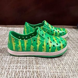 Toddler boy size 6 water shoes